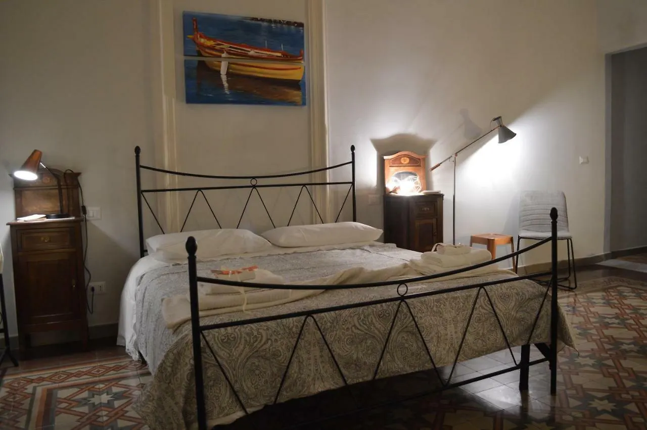 Bed, Book & Breakfast Landolina Bed & Breakfast Catania 3*,  Italy