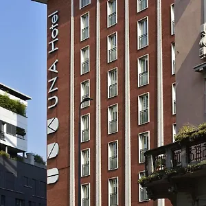 https://una-hotel-mediterraneo.italymilanhotels.net