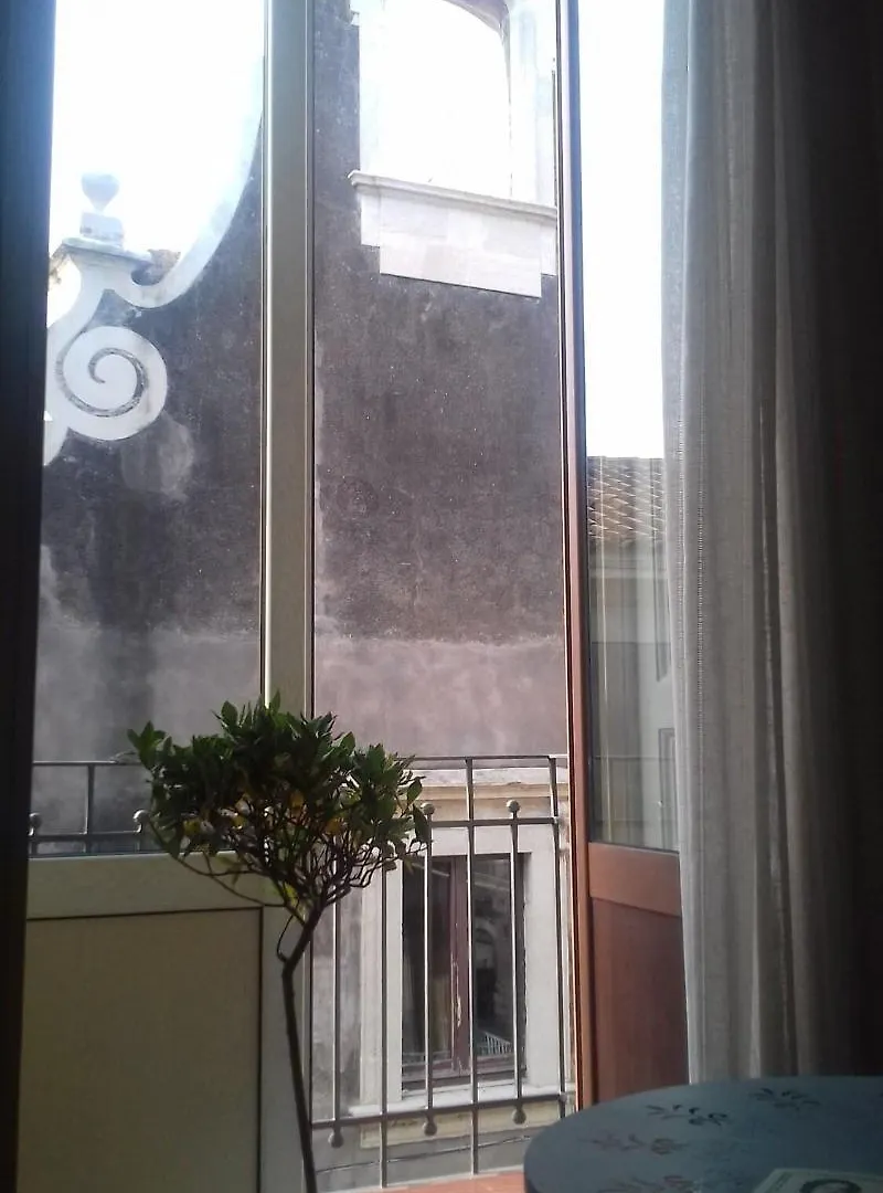Bed, Book & Breakfast Landolina Bed & Breakfast Catania